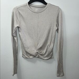 Gilly Hicks (Hollister) Gray Tie Front Fitted top